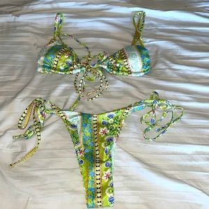2 piece bikini with floral detailing
